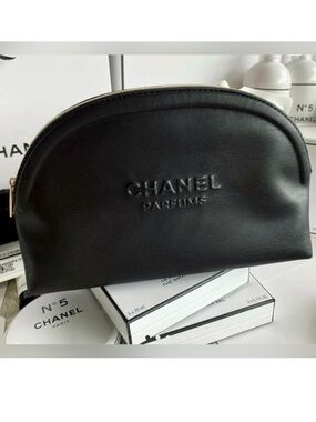 CHANEL GWP Parfums Black Leather Cosmetic Pouch